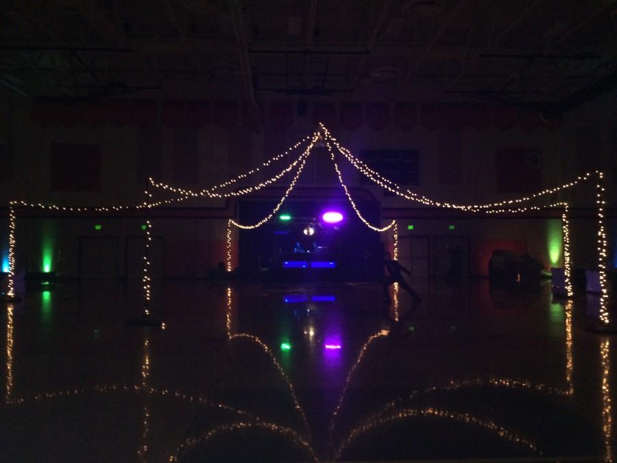 The 20s themed decorations inside the CKHS gymnasium.