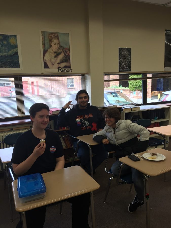 Junior Joshua Samuels and sophomores Wealhtheow Stark and Jay Salazar had a victory snack after a successful day.