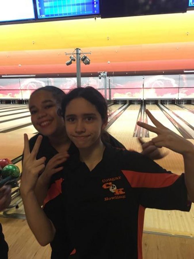 Brianna and Jasmine cheesing before one of their bowling matches during the regular season. 