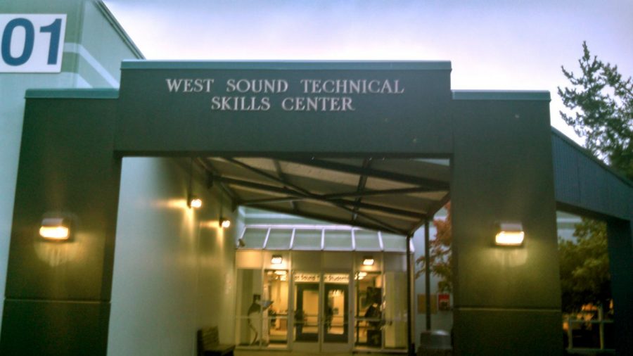 West Sound Technical Skills Center entrance (that green arch is made of styrofoam)