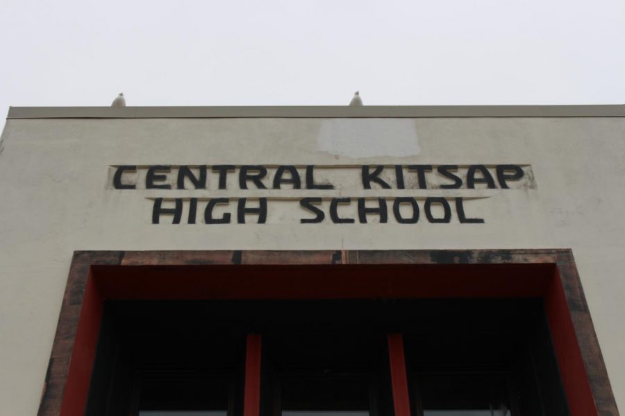 The aged sign that has greeted students for decades.