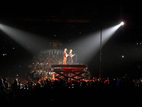 Taylor Swift and Ed Sheeran performing live for the Red tour in Tacoma. (Ronald Woan, CC BY-SA 2.0 , via Wikimedia Commons)