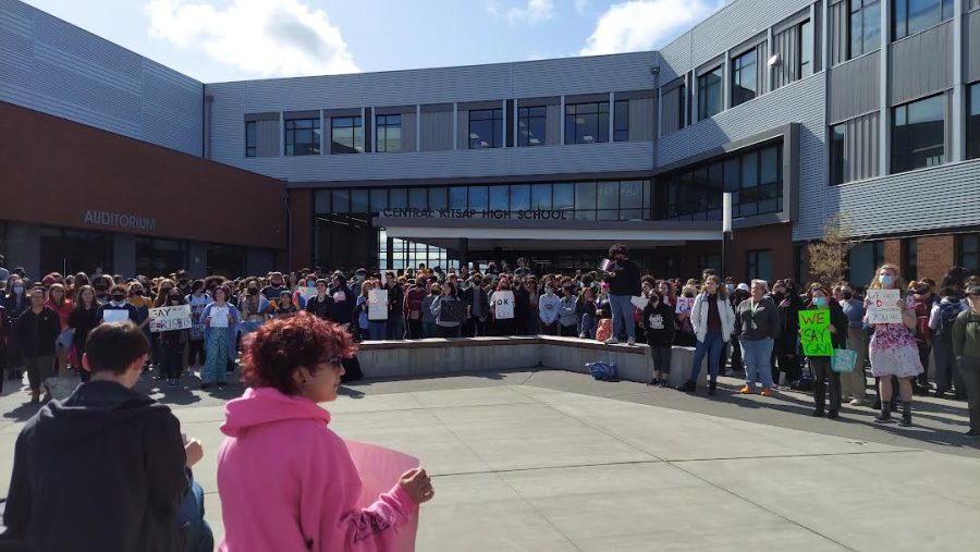 CKHS students take part in a nationwide walkout against anti-LGBTQ+ bills, on April 1st, 2022.
