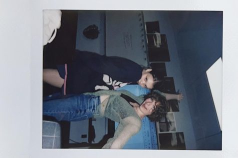 To start off the 2022-2023 school year, a polaroid 1989 style with my favorite  Swiftie and fellow Cougar Chronicle reporter.  