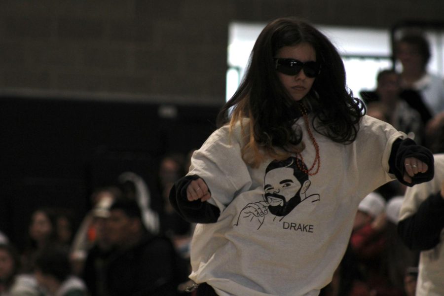 Class of 2026 student dances along to Drake while sporting a Drake Shirt 