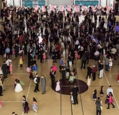 Daddies and Daughters danced the night away at the Kitsap Daddy Daughter Dance prior to the pandemic.
