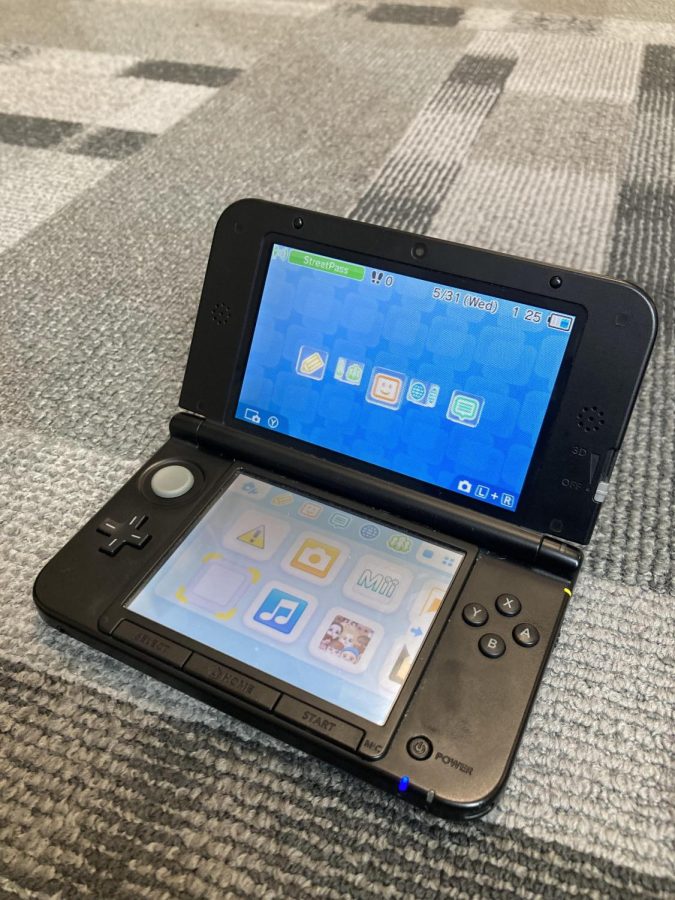 The Nintendo 3DS XL with all the same features listed  