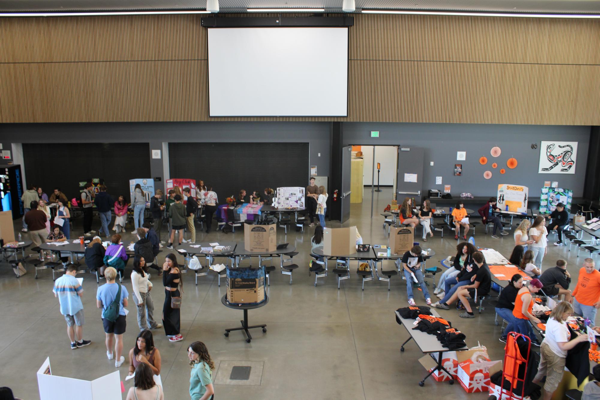 Students gather in the CKHS Commons during the schools annual Maze Days and browse through various clubs and extra-curriculars. 