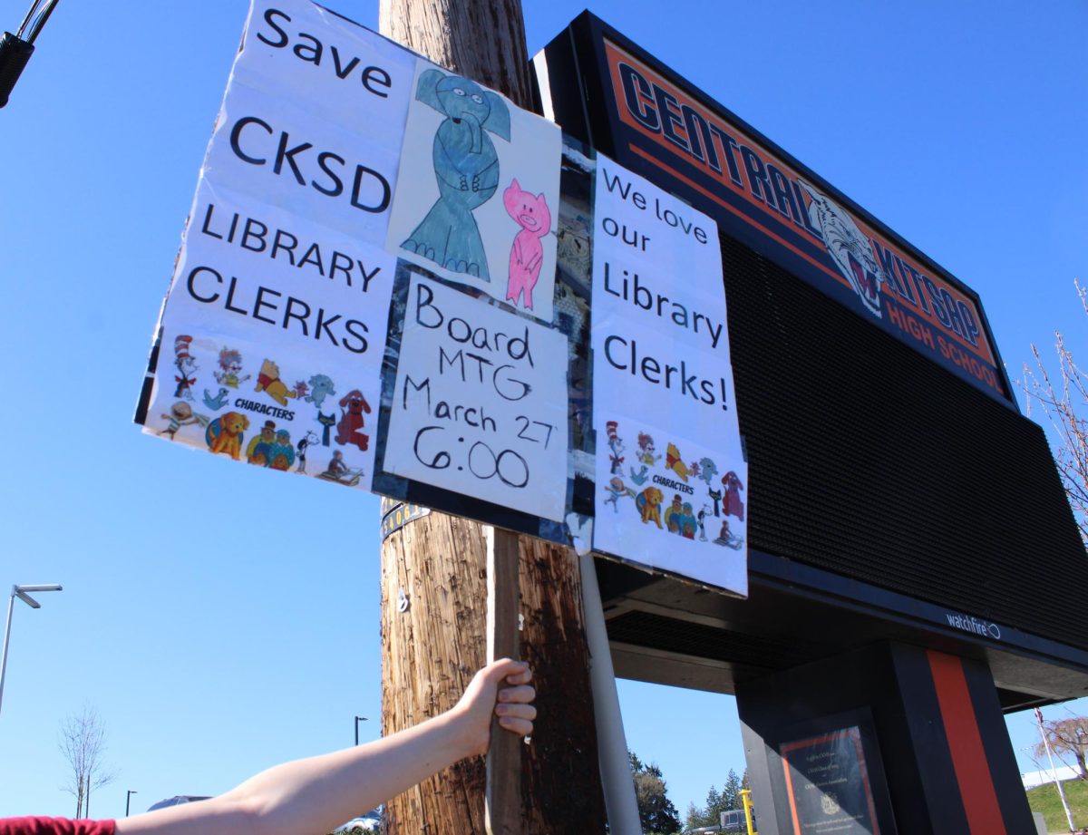 Libraries+in+CKSD+will+already+face+the+devastating+loss+of+library+clerks+reassignments+next+year+due+to+the+elimination+of+Elementary+and+Secondary+School+Emergency+Relief+Fund+%28ESSER%29+and+a+decrease+in+student+enrollment.+The+levys+potential+failure+will+only+further+endanger+school+libraries%2C+threatening+the+librarian+roles+and+capabilities+themselves.