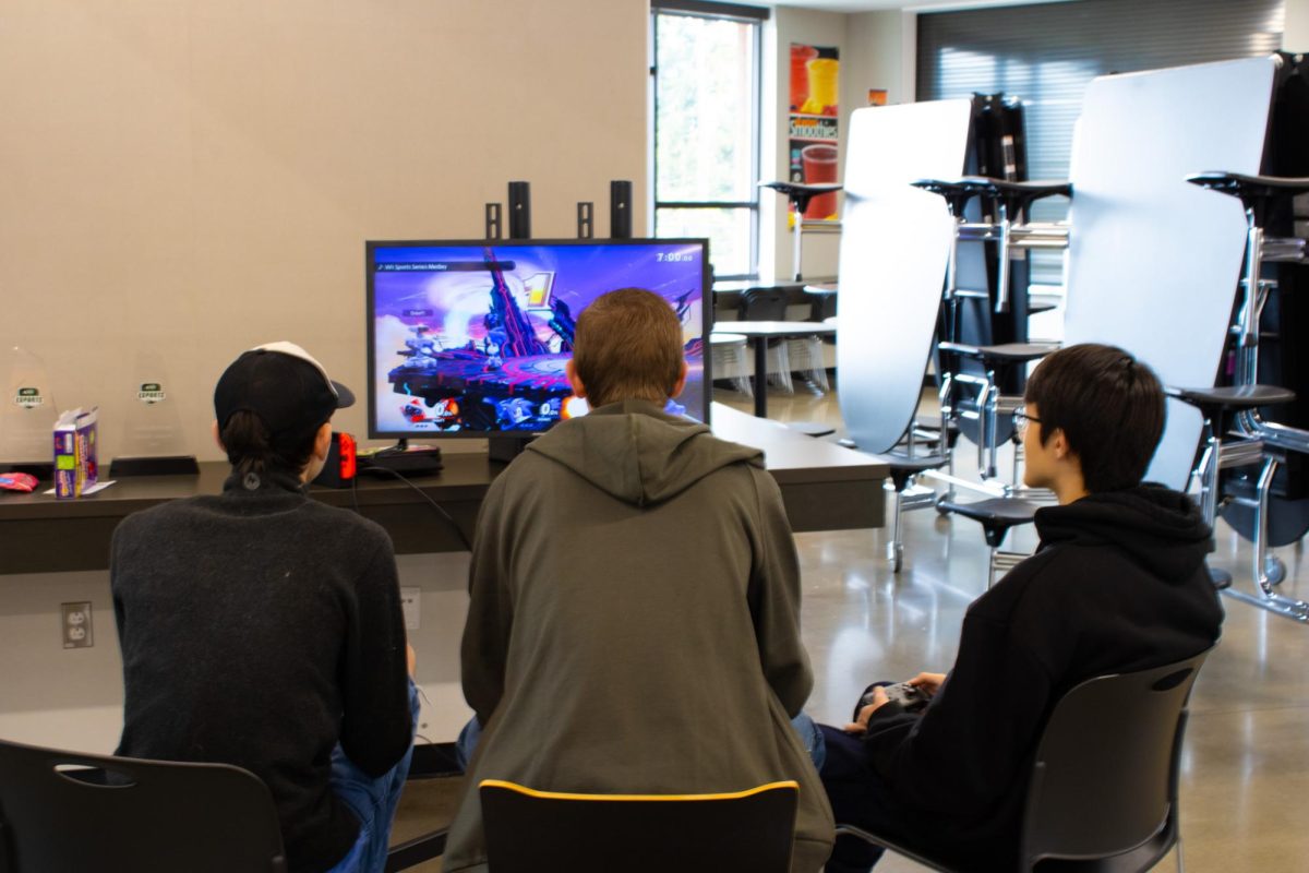 Esports members starting up a match of Super Smash Bros during the Maze Days